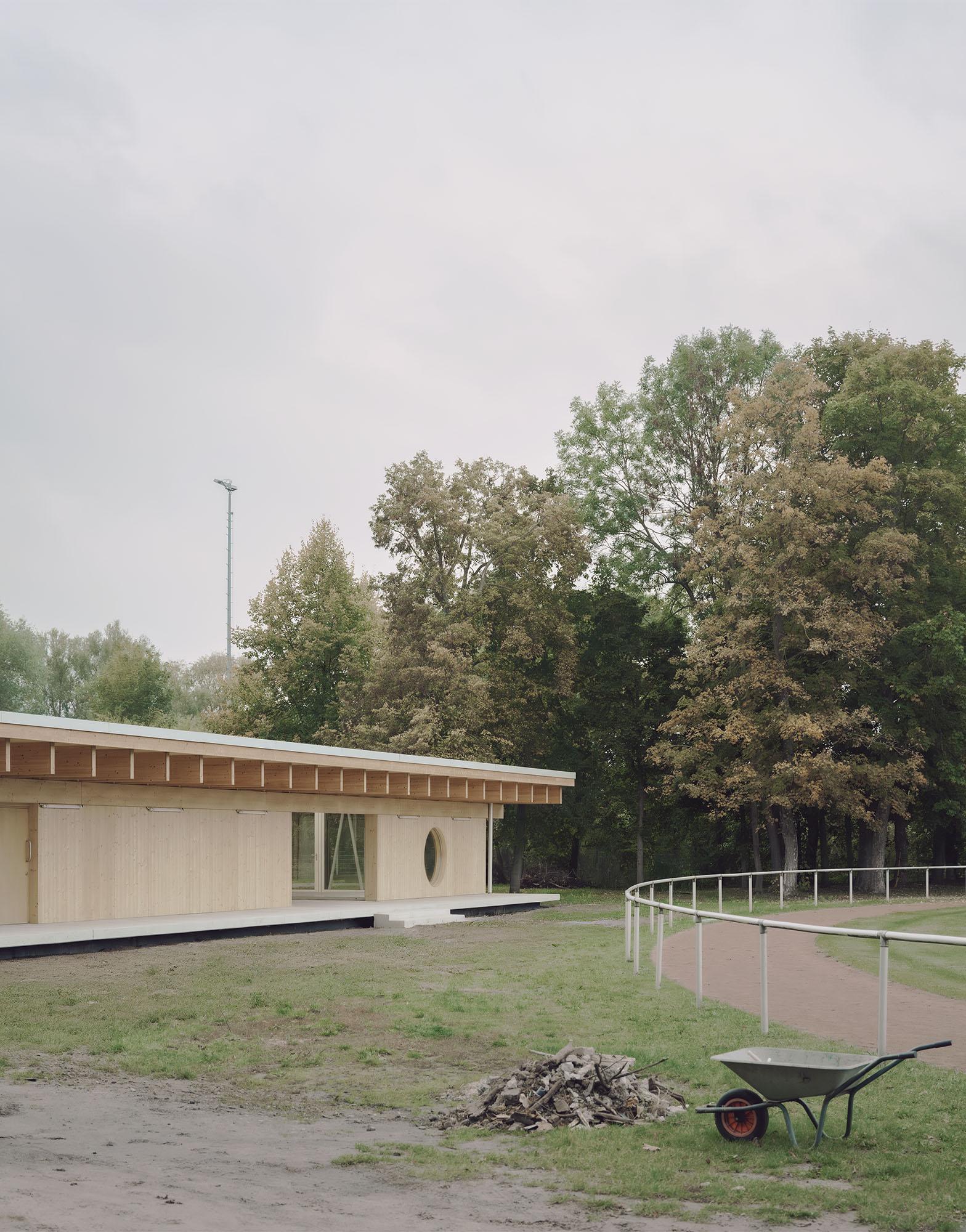 Engawa体育馆(Engawa Sports Facility)