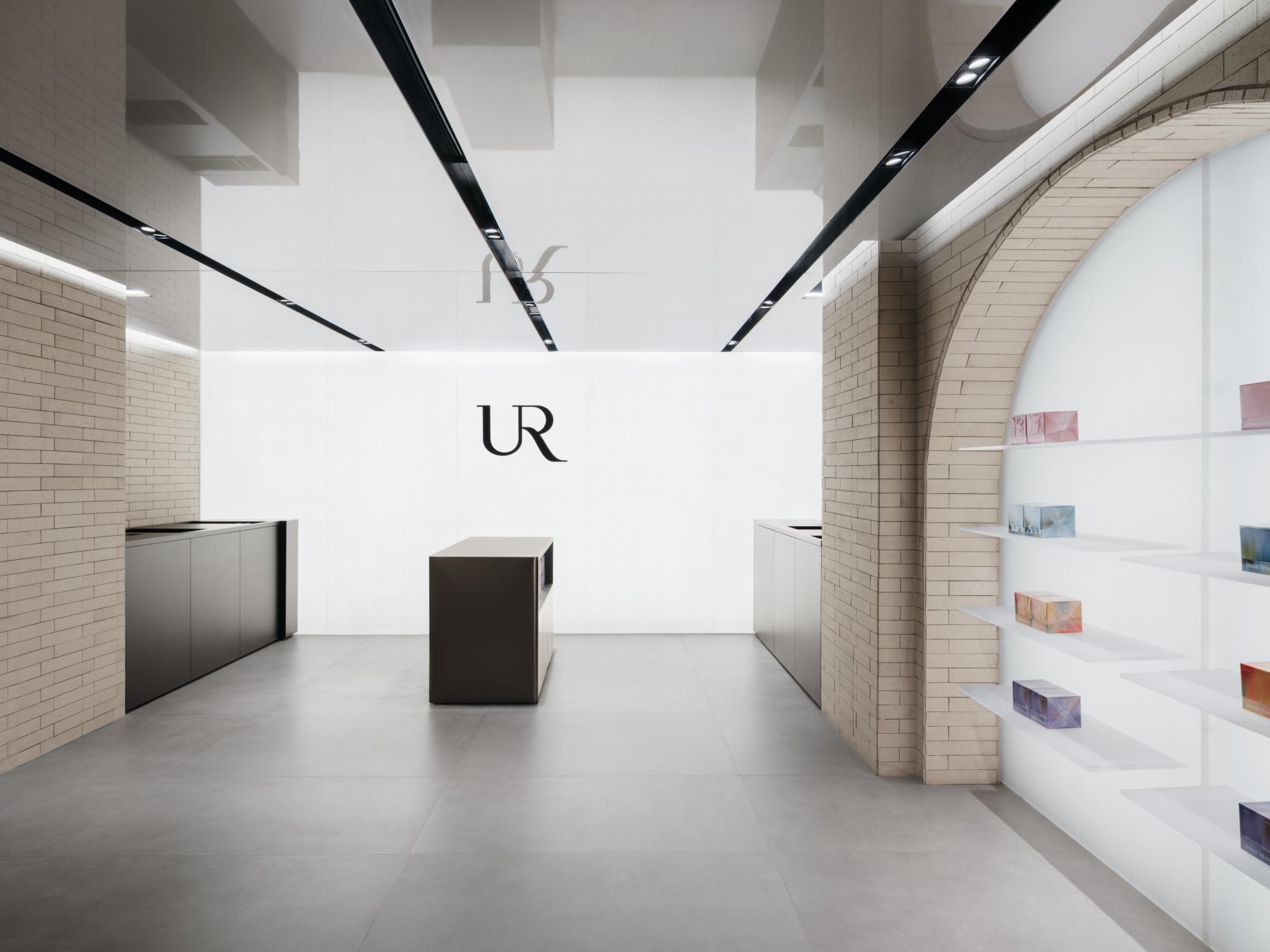 UR 北京三里屯旗舰店(Urban Revivo Sanlitun Flagship Store)