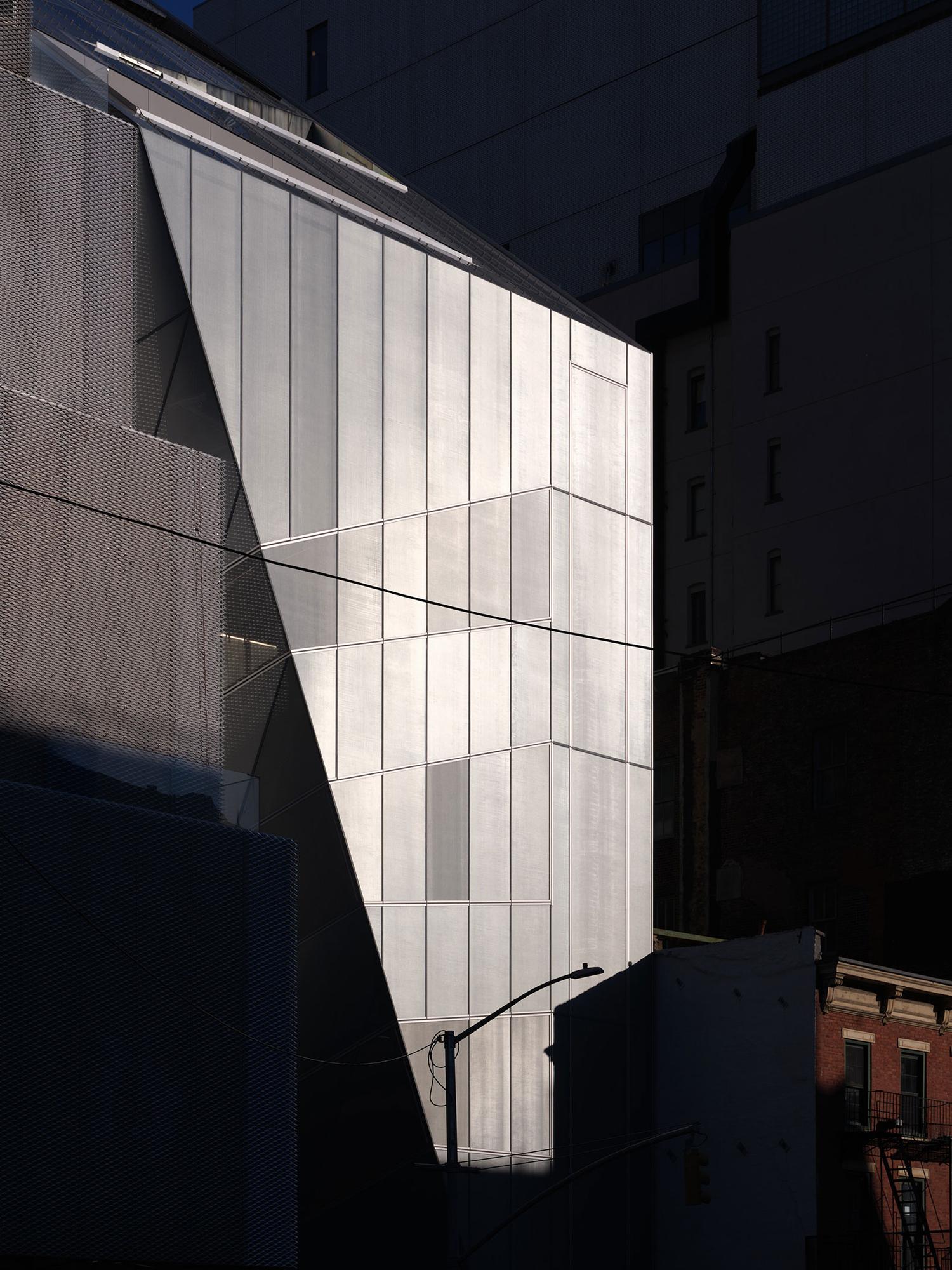 纽约新博物馆扩建(New Museum Expansion)
